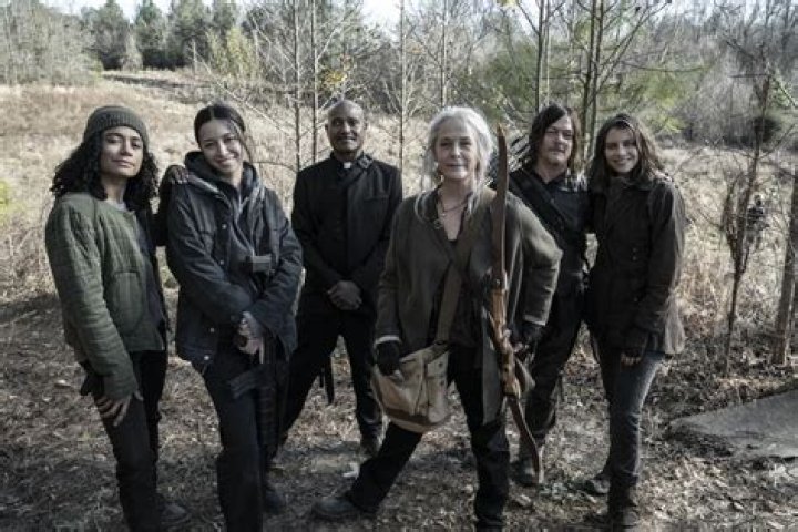 A Journey Into The Heart Of "The Walking Dead"
