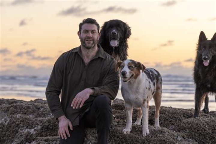 Is Lee Asher And Luke Barton's Relationship Official?